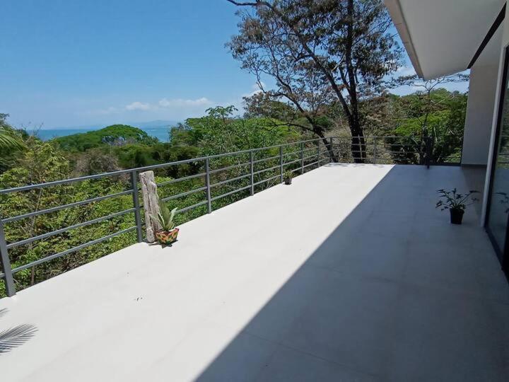 Вілла Laurel Jungle & Ocean Playa Santa Teresa  Екстер'єр фото